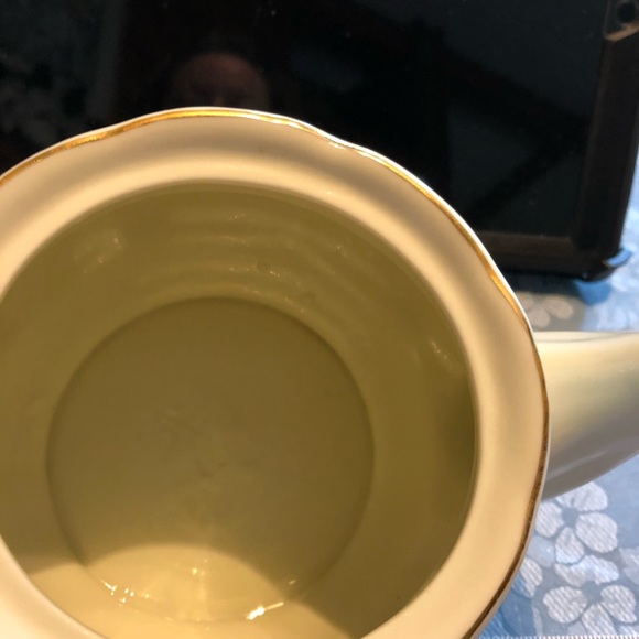 BEAUTIFUL TEAPOT FROM ANTHONY MARK HANKINS - Picture 5 of 6